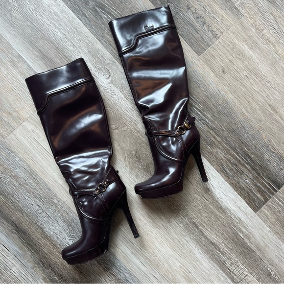 Vintage Y2K Gucci platform leather knee high boots - Picture 6 of 16